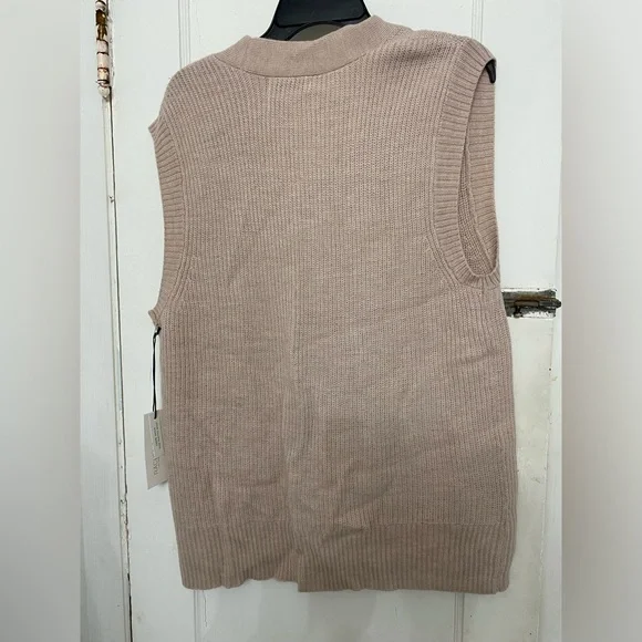 NWT Rachel Zoe Women's Tan Extra Fine Merino Wool Sweater Vest - Size M - Picture 15 of 16